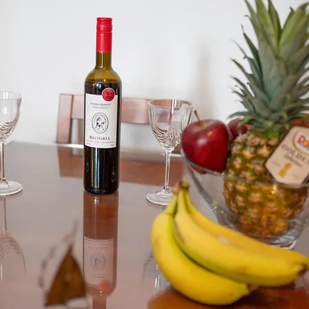 Matinas Traditional House I