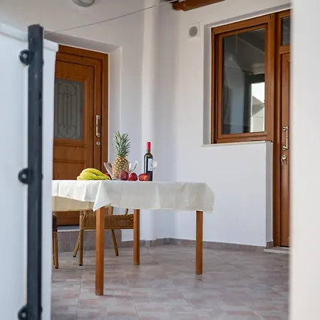 Matinas Traditional House I アパート Naxos