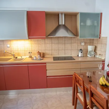 Matinas Traditional House I