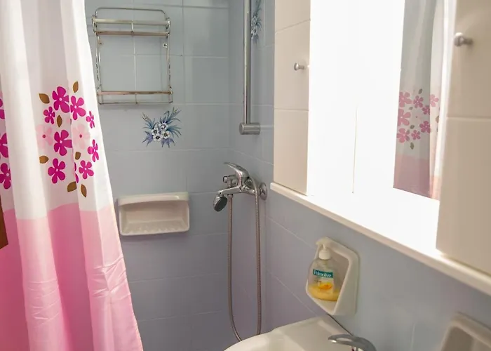 Apartment Matinas Traditional House I *