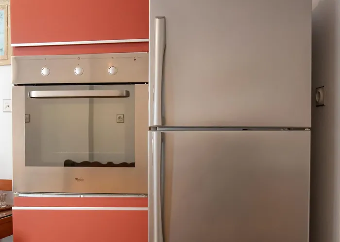 Matinas Traditional House I *